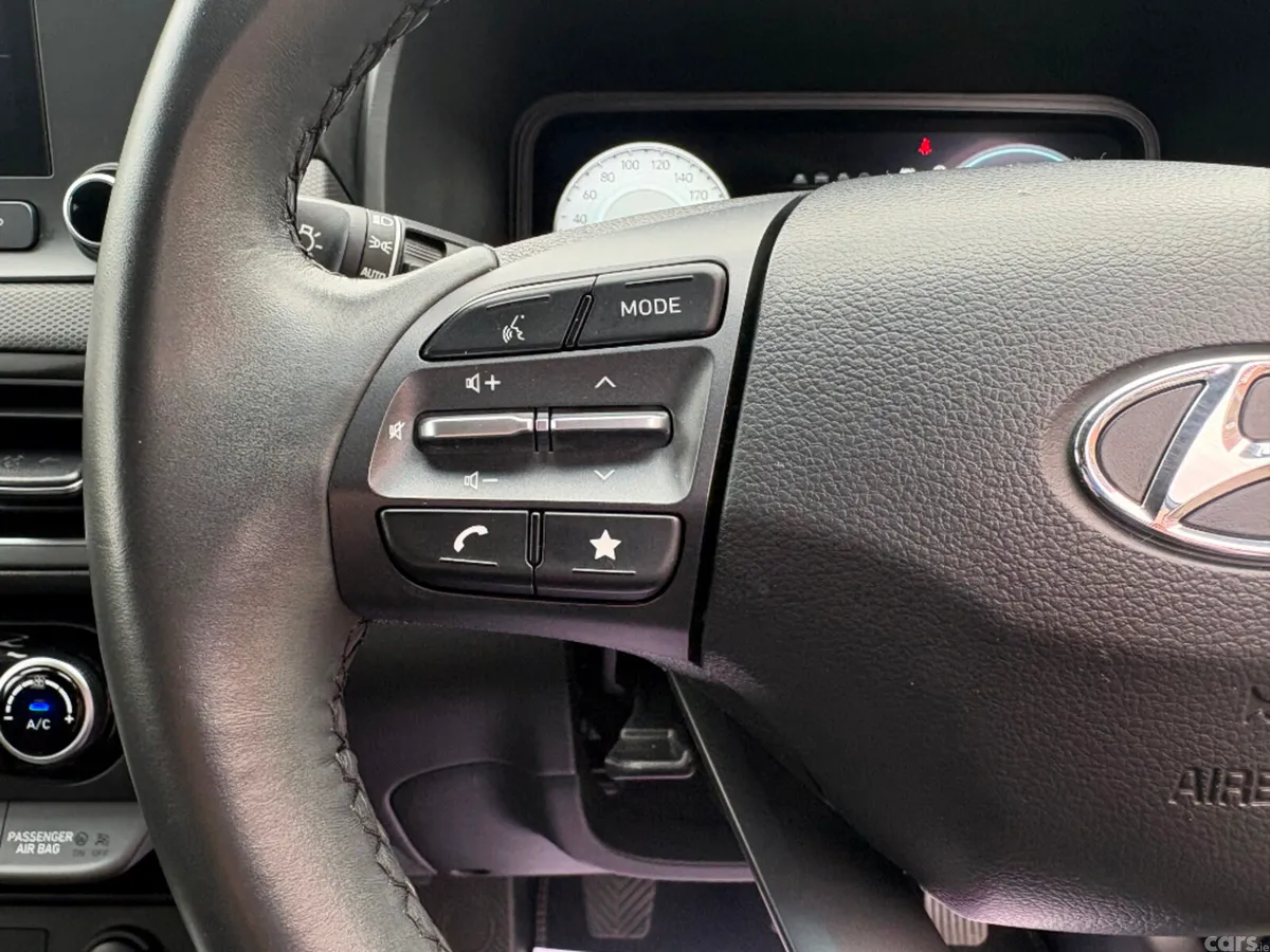 Hyundai KONA MPV, Petrol, 2022, Grey