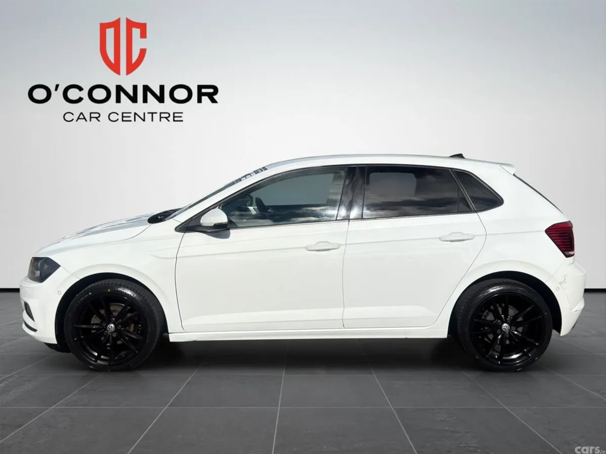 Volkswagen Polo Hatchback, Petrol, 2020, White