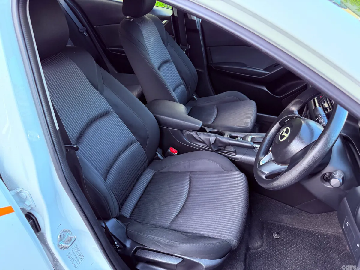 Mazda Mazda3 Saloon, Petrol, 2015, White