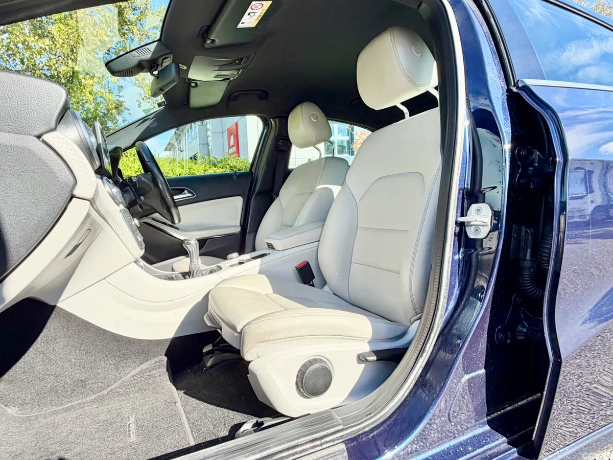 Mercedes-Benz A-Class Hatchback, Diesel, 2017, Blue