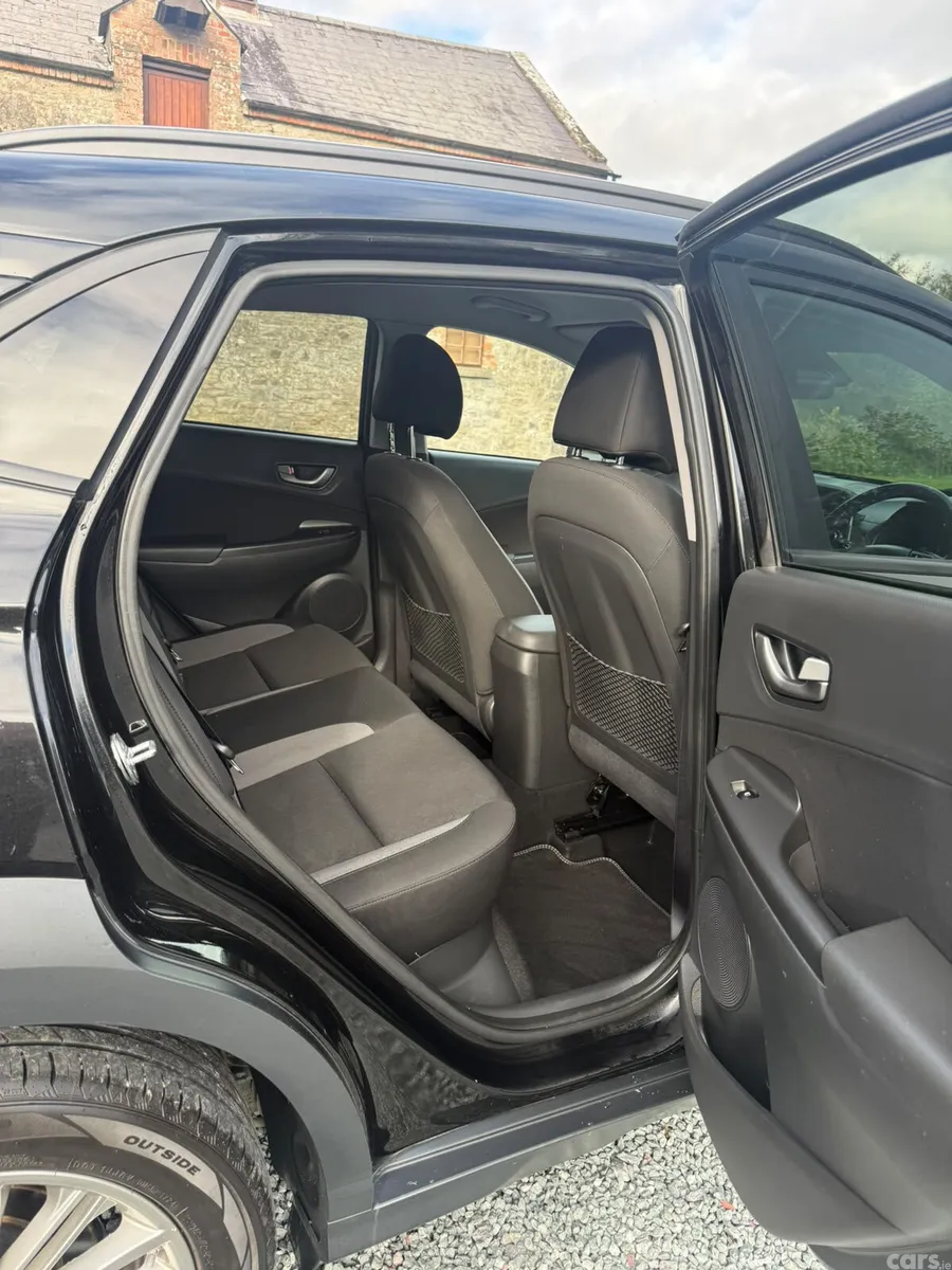 Hyundai KONA MPV, Diesel, 2019, Black