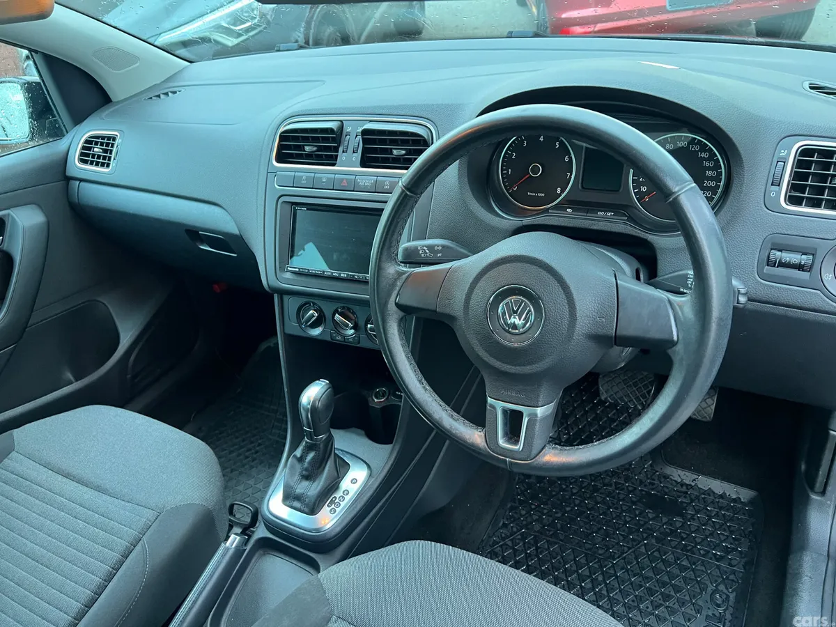 Volkswagen Polo Hatchback, Petrol, 2013, Black