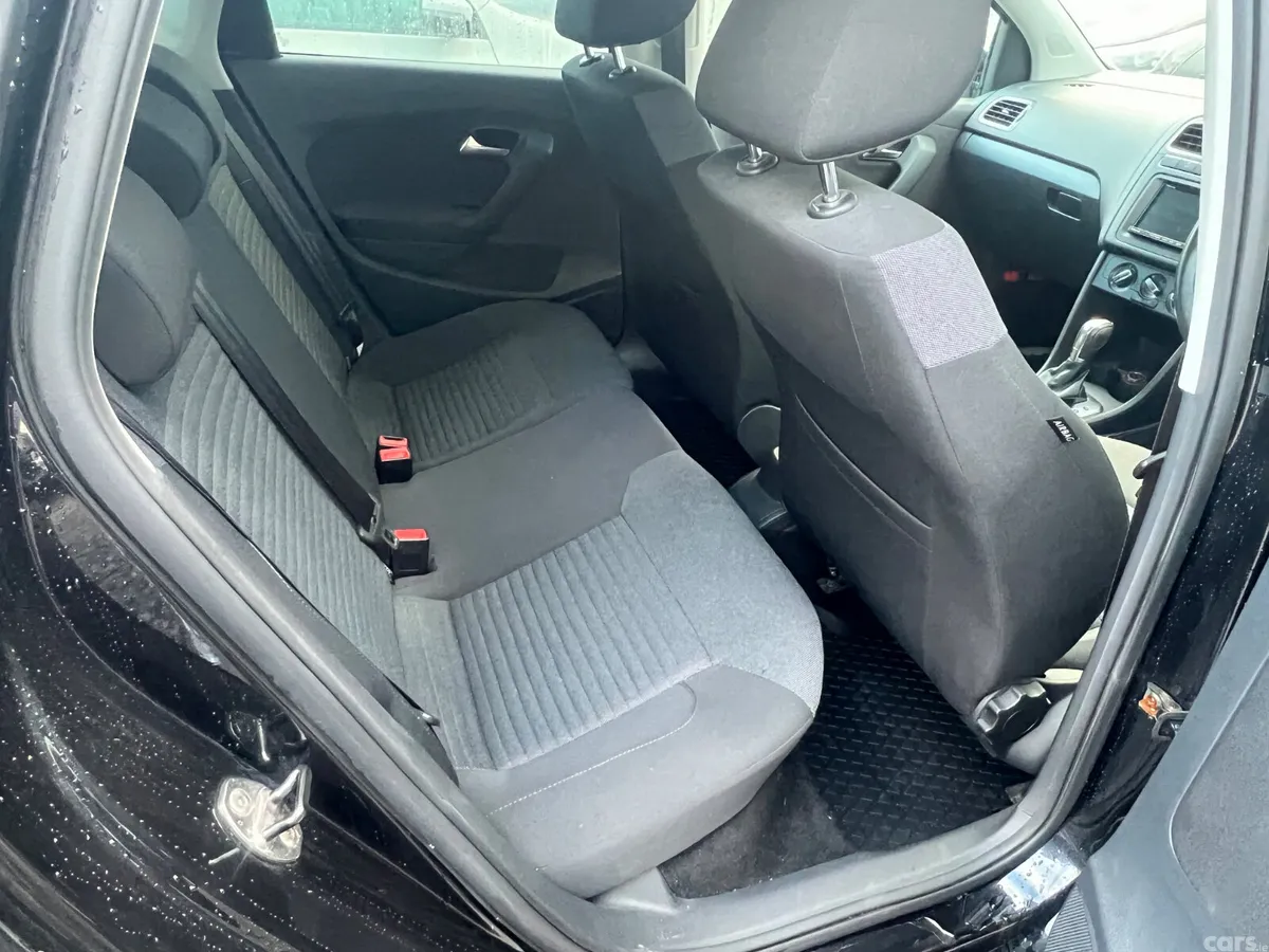 Volkswagen Polo Hatchback, Petrol, 2013, Black