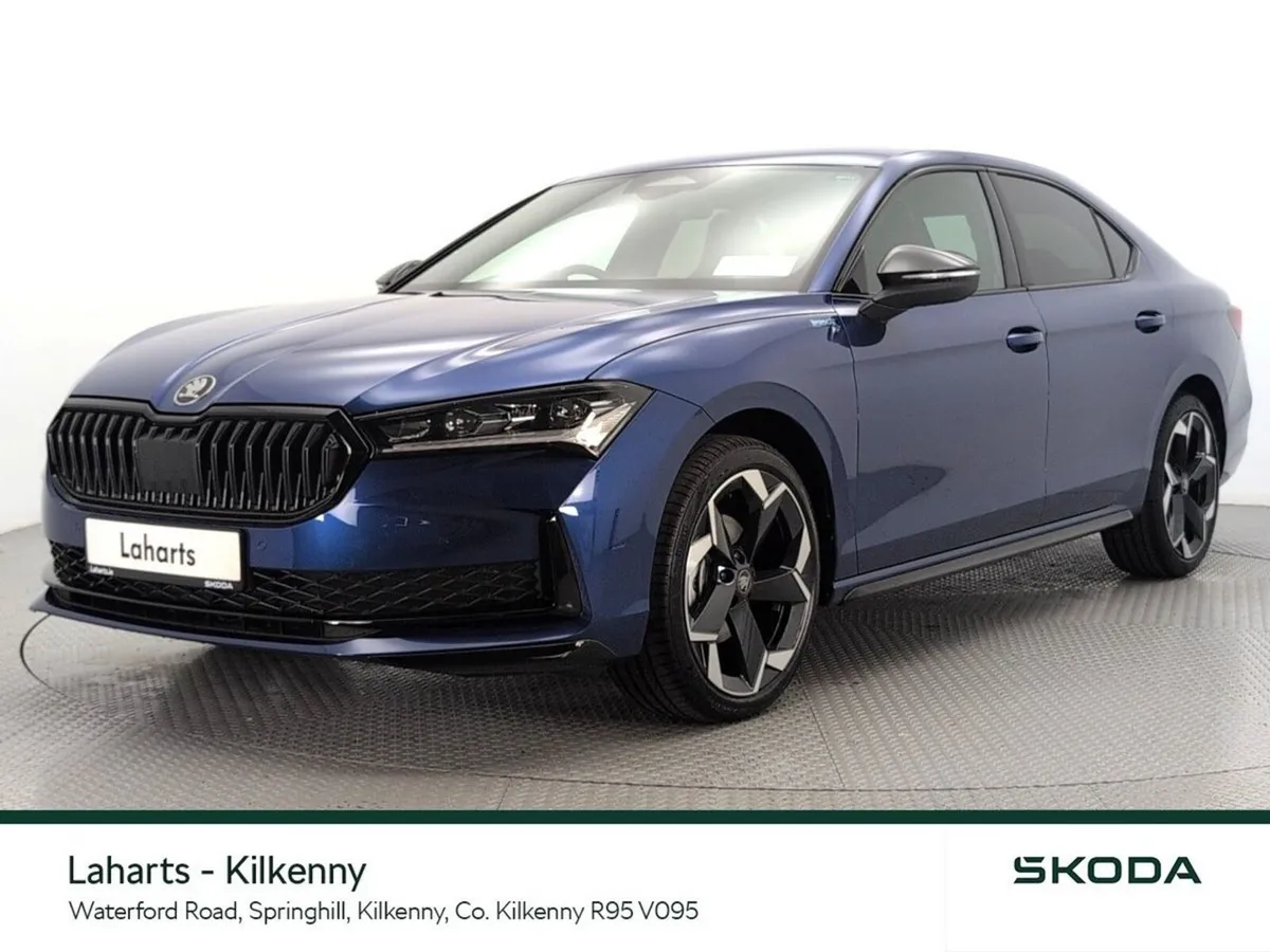 Skoda Superb Saloon, Diesel, 2026, Blue