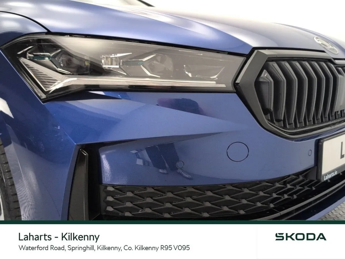 Skoda Superb Saloon, Diesel, 2026, Blue