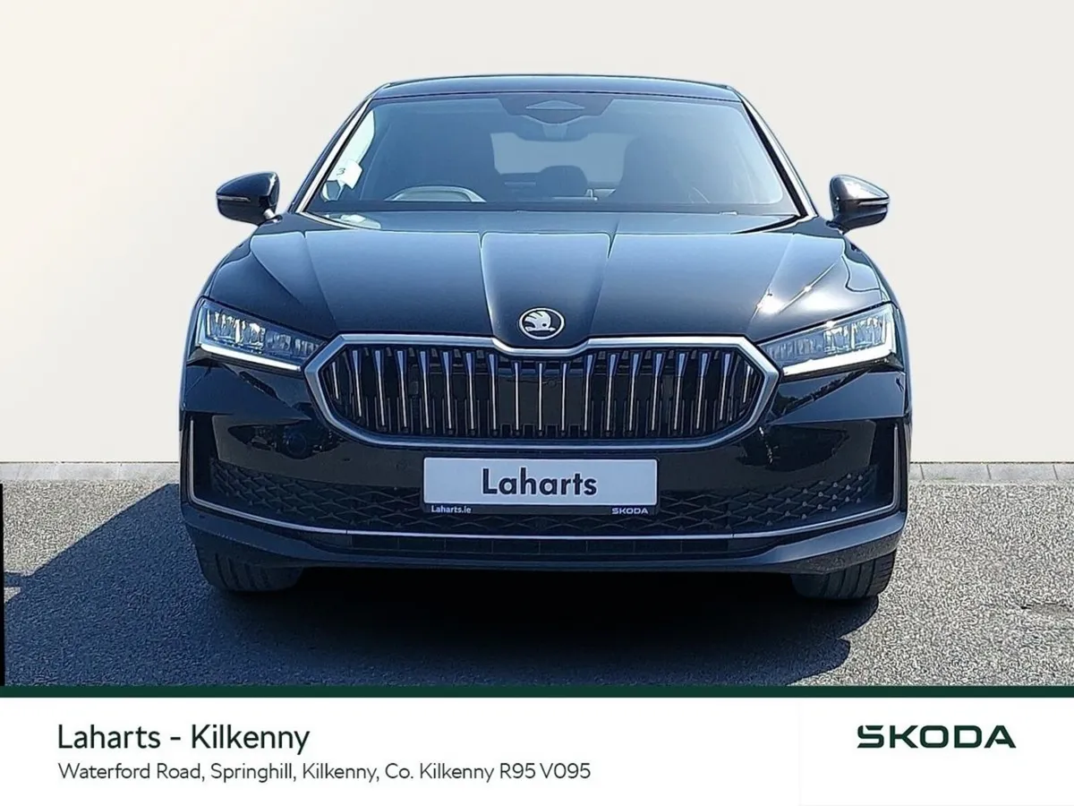Skoda Superb Saloon, Diesel, 2026, Grey