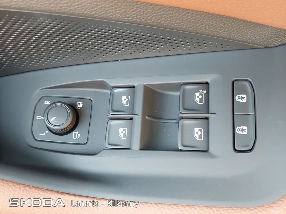 Skoda Superb Saloon, Diesel, 2026, Grey