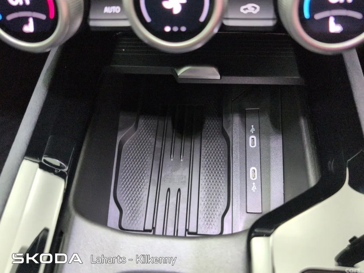 Skoda Superb Saloon, Diesel, 2026, Blue