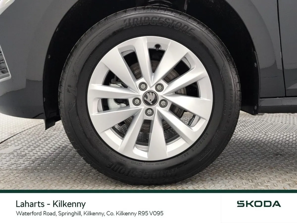 Skoda Kamiq SUV, Petrol, 2026, Black