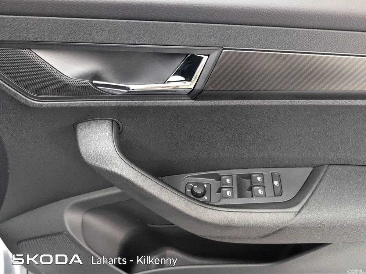 Skoda Karoq SUV, Diesel, 2026, Grey