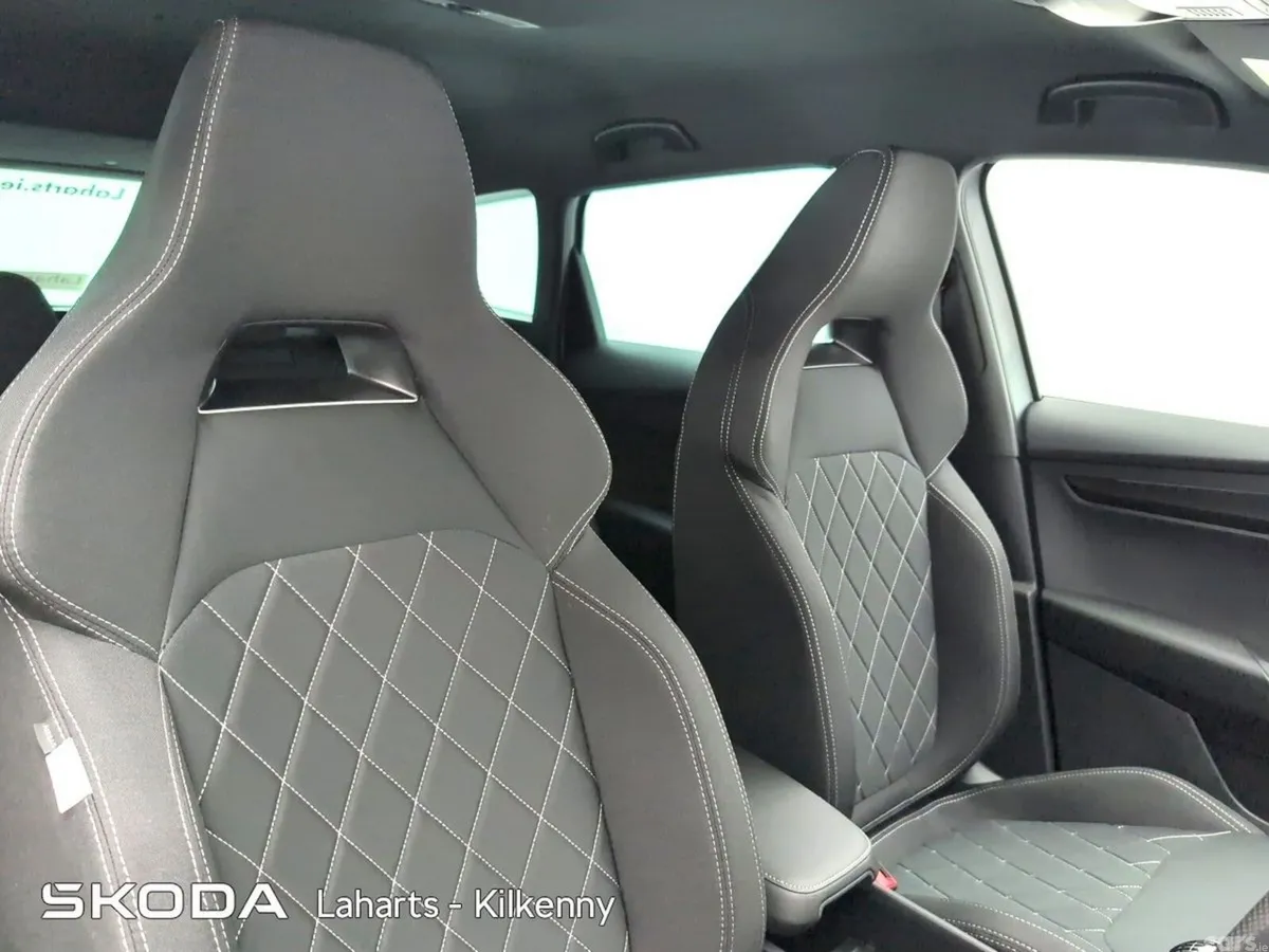 Skoda Karoq SUV, Diesel, 2026, Grey
