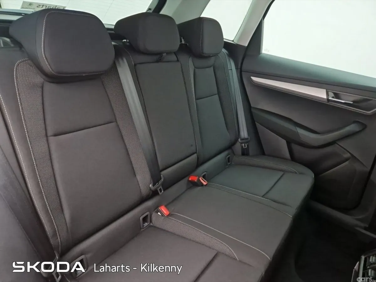 Skoda Karoq SUV, Diesel, 2026, Silver