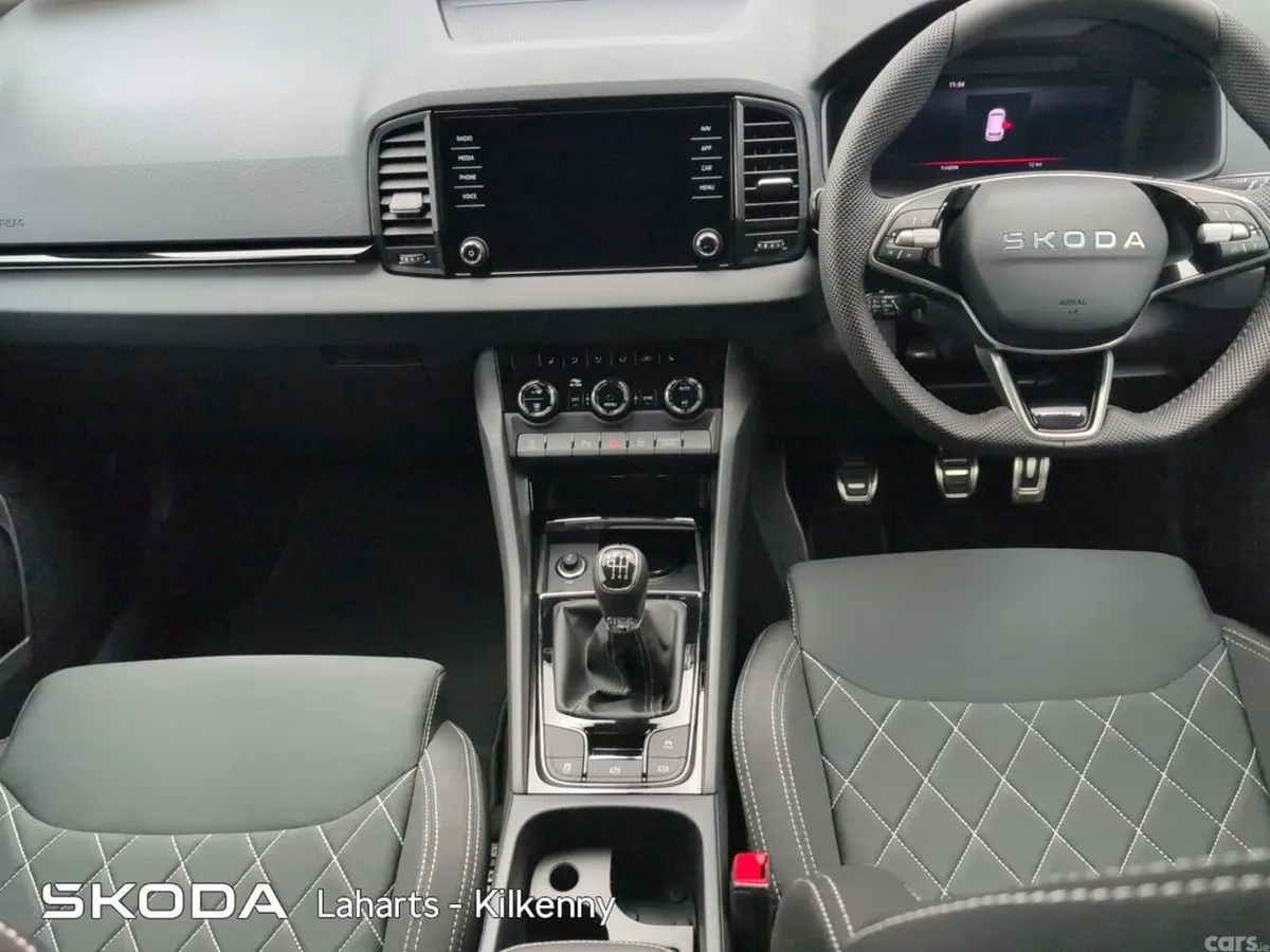 Skoda Karoq SUV, Diesel, 2026, Grey