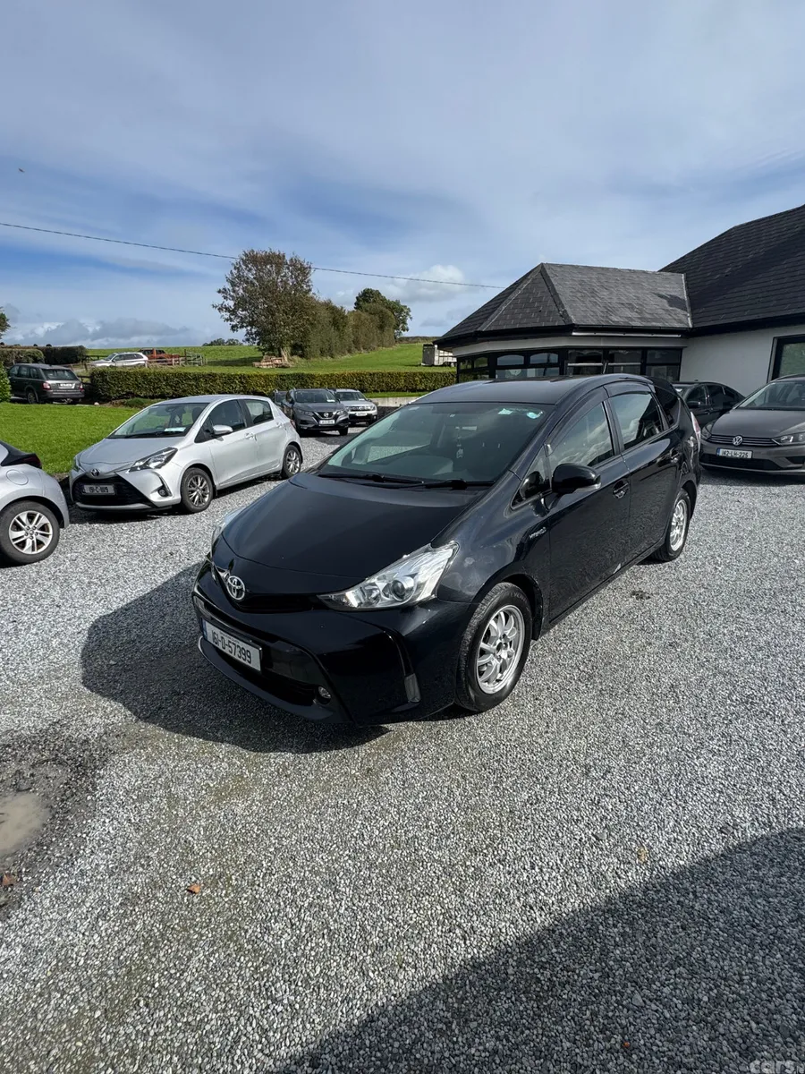 Toyota Prius MPV, Petrol Hybrid, 2016, Black