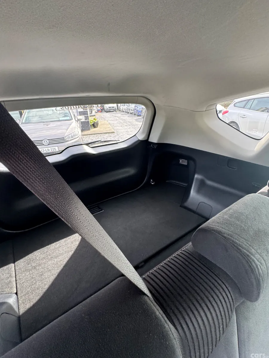 Toyota Prius MPV, Petrol Hybrid, 2016, Black