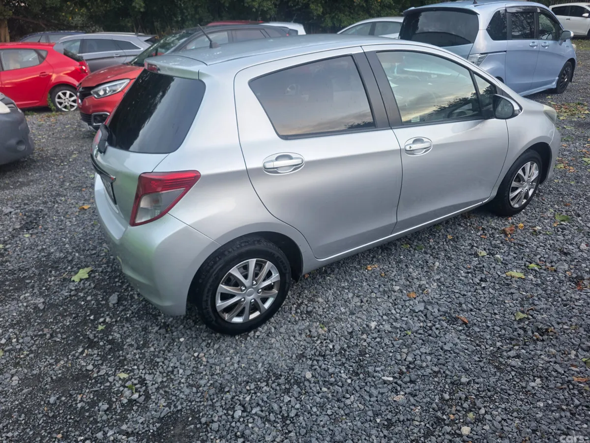 Toyota Vitz Hatchback, Petrol, 2013, Silver
