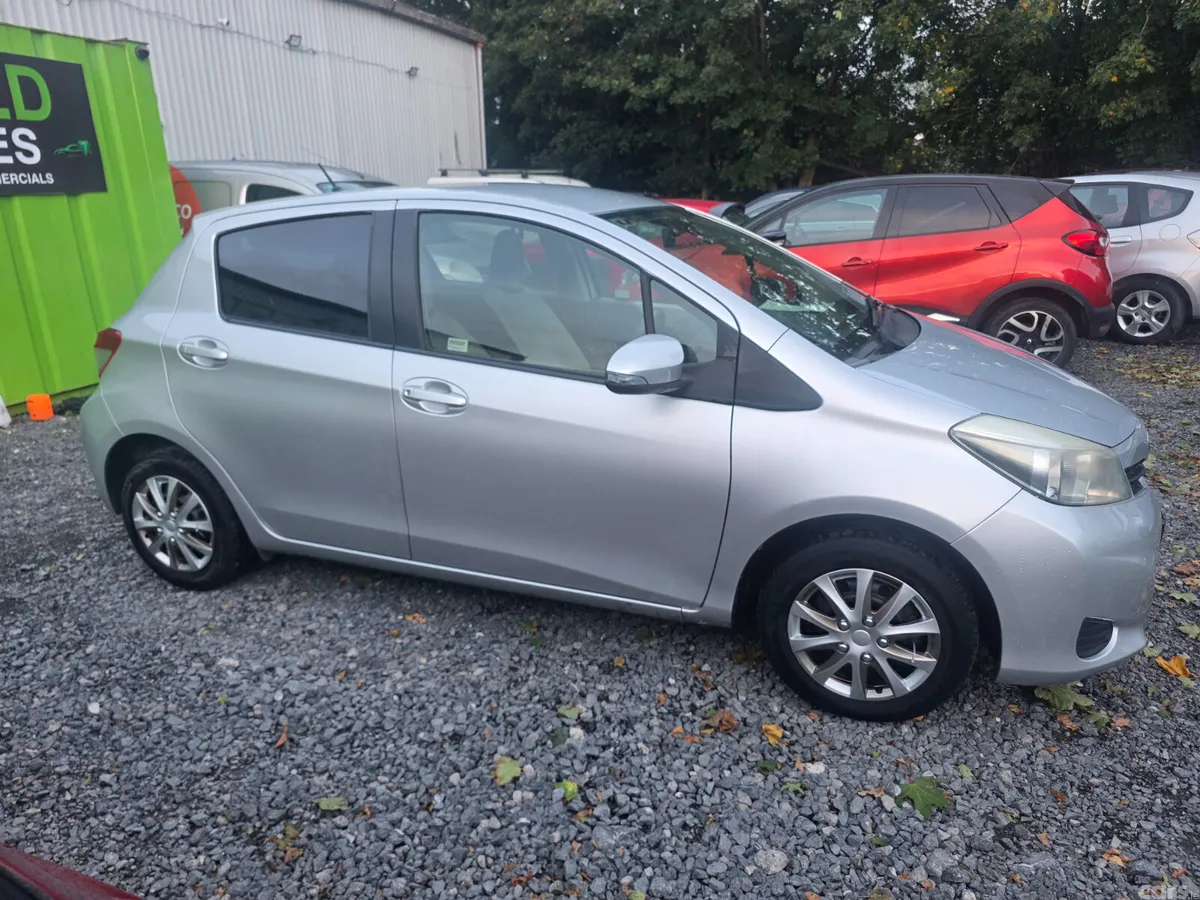 Toyota Vitz Hatchback, Petrol, 2013, Silver