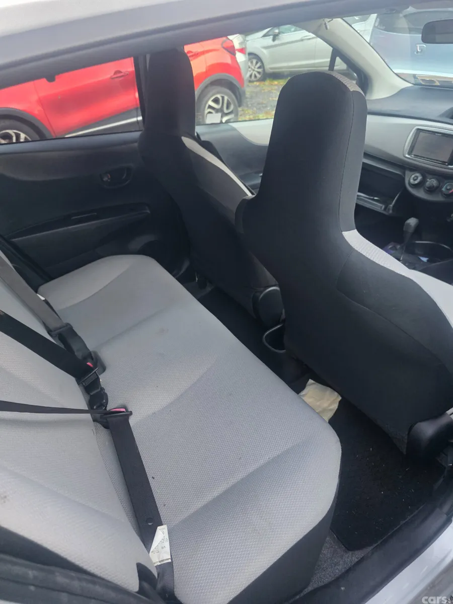 Toyota Vitz Hatchback, Petrol, 2013, Silver