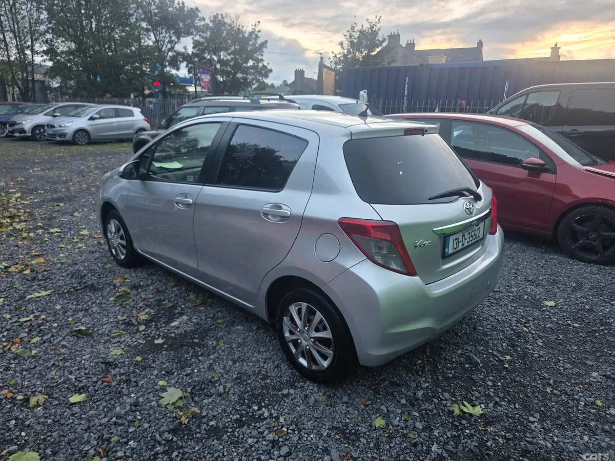 Toyota Vitz Hatchback, Petrol, 2013, Silver