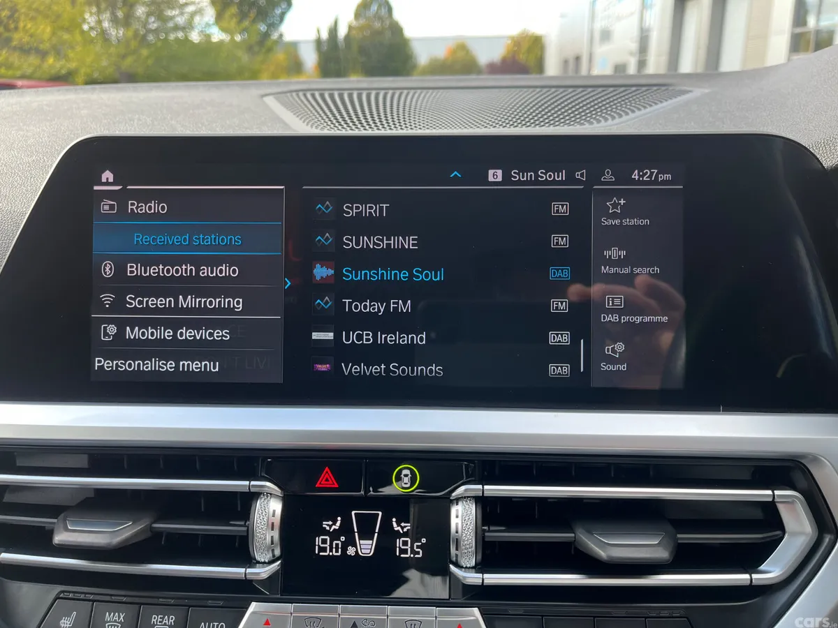 BMW 3-Series Saloon, Petrol Hybrid, 2021, White