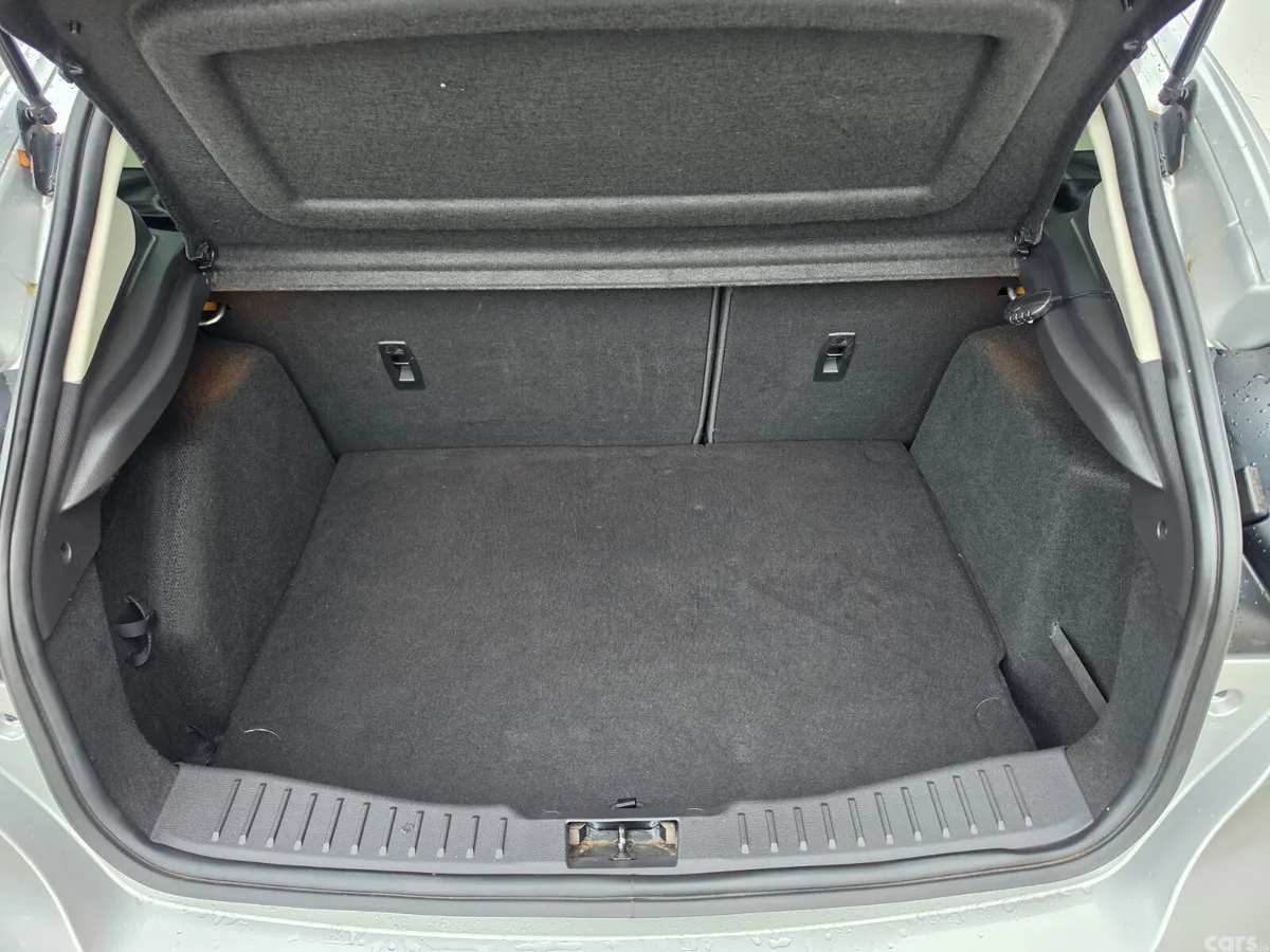 Ford Focus Hatchback, Diesel, 2015, Silver