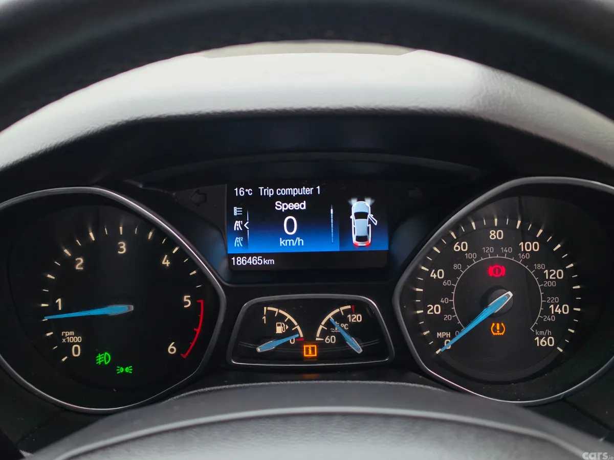 Ford Focus Hatchback, Diesel, 2015, Silver