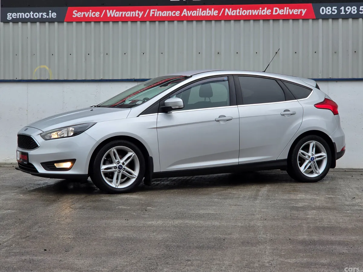Ford Focus Hatchback, Diesel, 2015, Silver