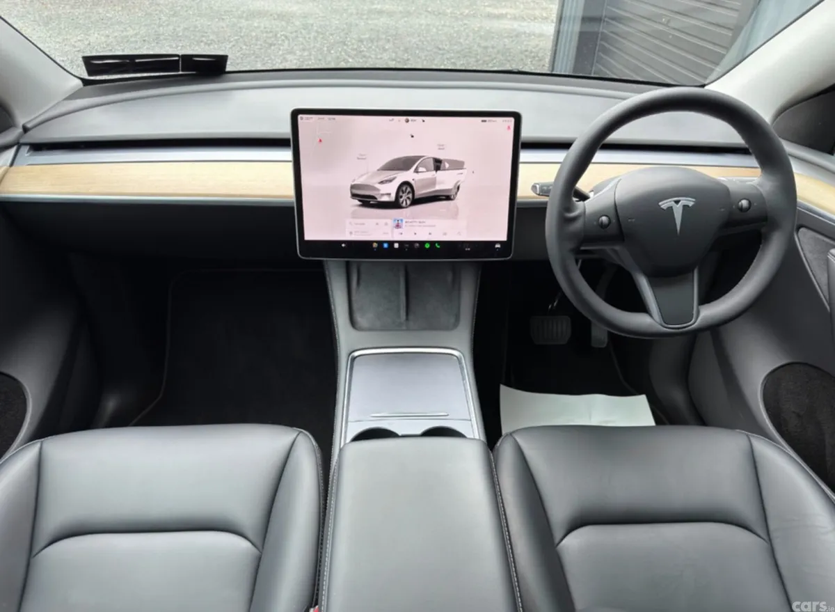 Tesla Model Y SUV, Electric, 2022, White