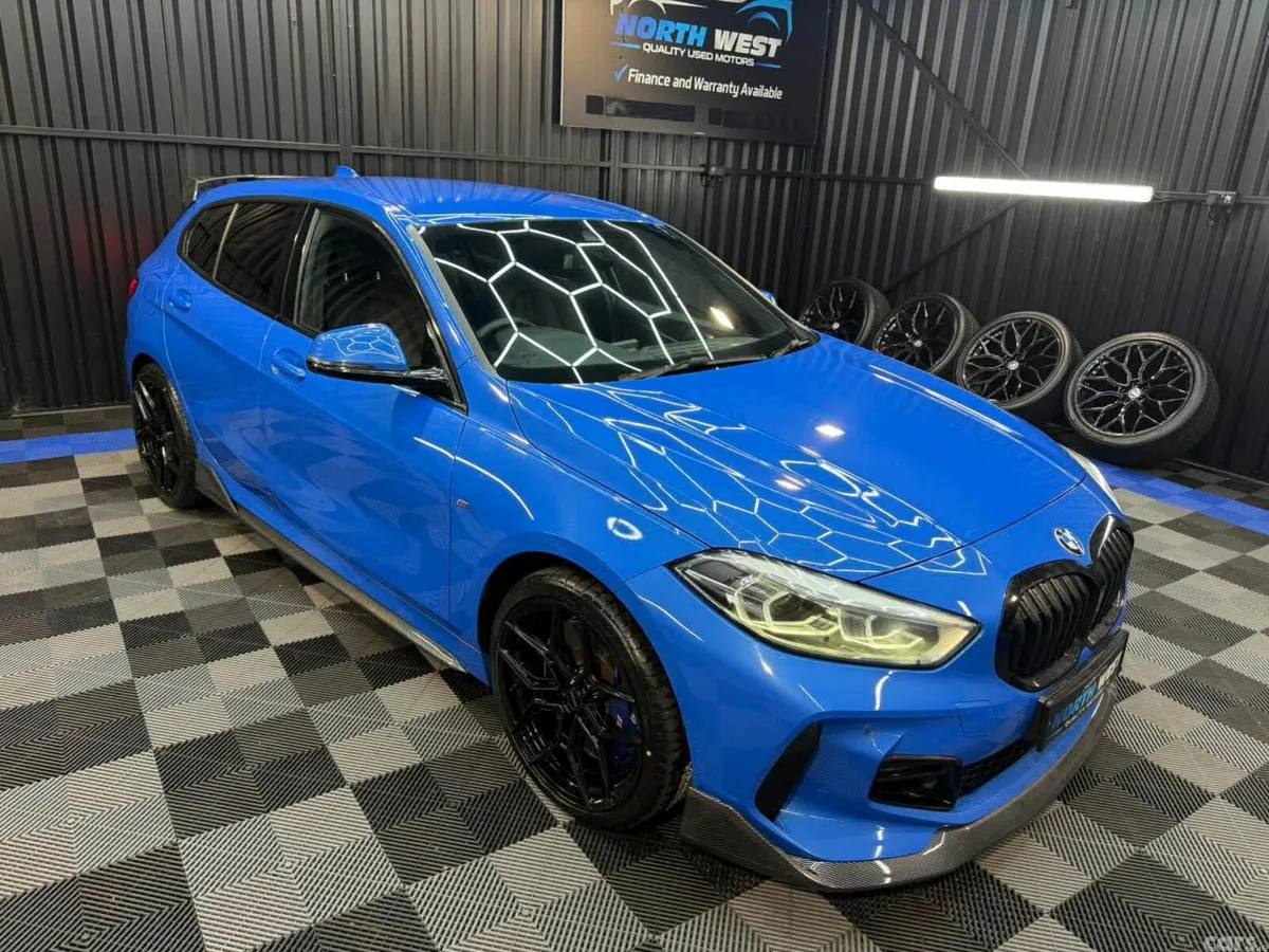 BMW 1-Series Hatchback, Diesel, 2021, Blue