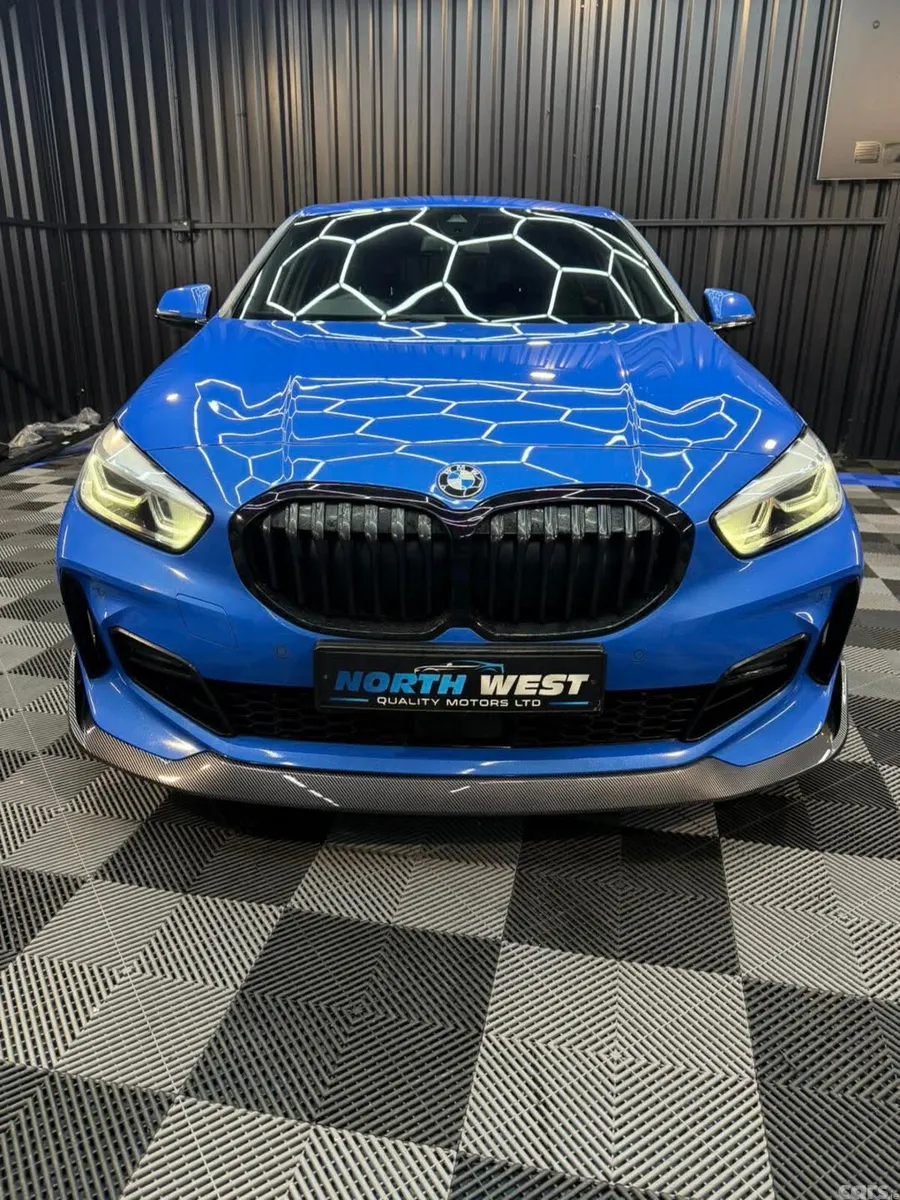 BMW 1-Series Hatchback, Diesel, 2021, Blue