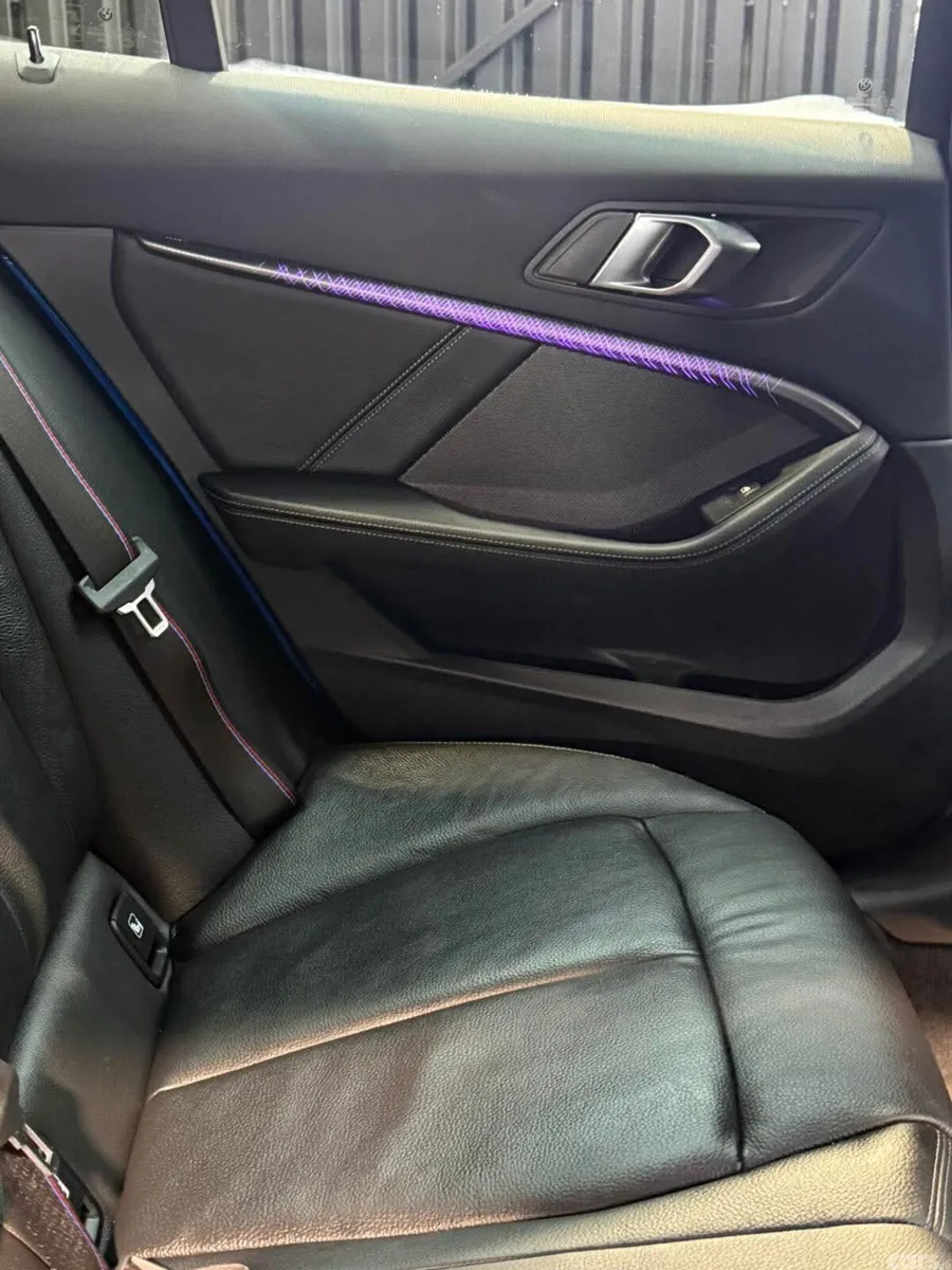 BMW 1-Series Hatchback, Diesel, 2021, Blue