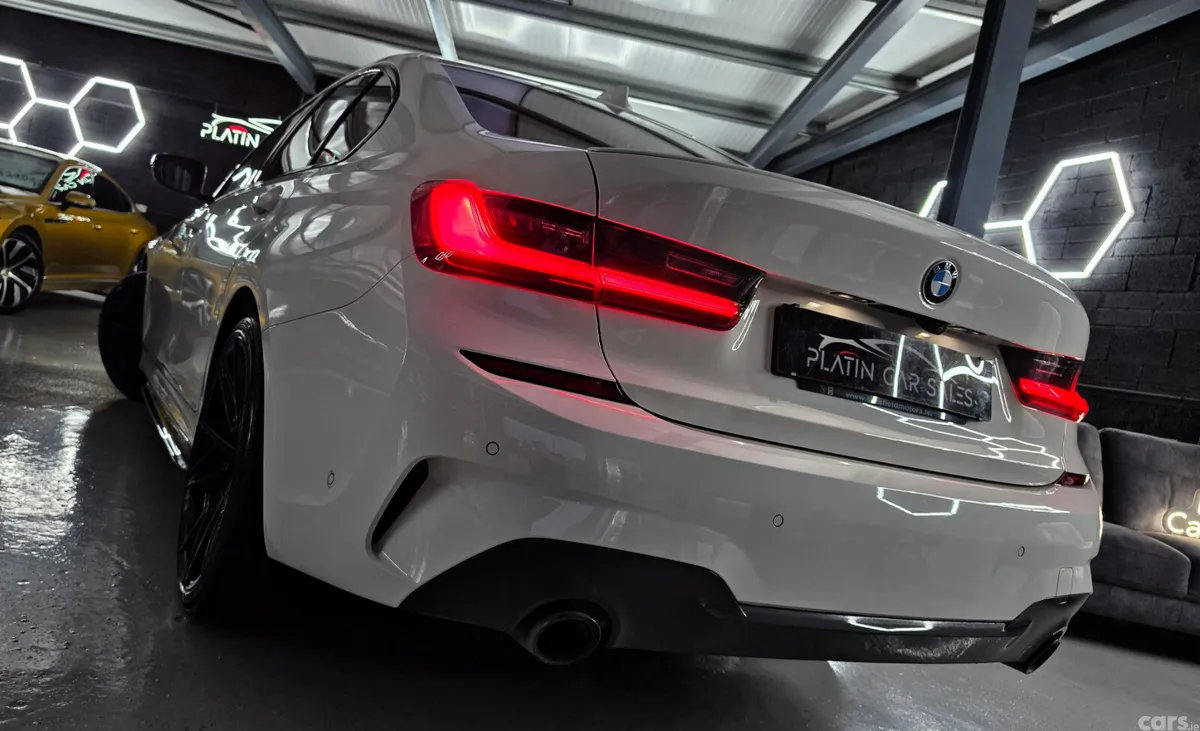 BMW 3-Series Saloon, Petrol Plug-in Hybrid, 2020, White