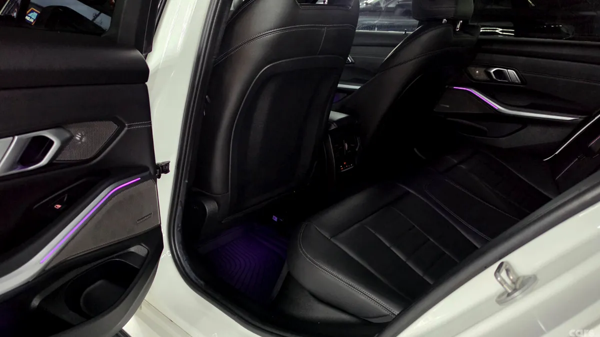 BMW 3-Series Saloon, Petrol Plug-in Hybrid, 2020, White