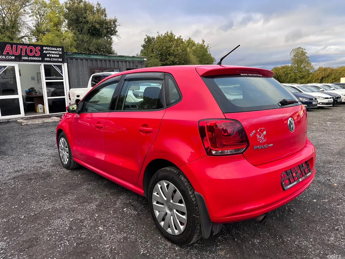 Volkswagen Polo Hatchback, Petrol, 2012, Red