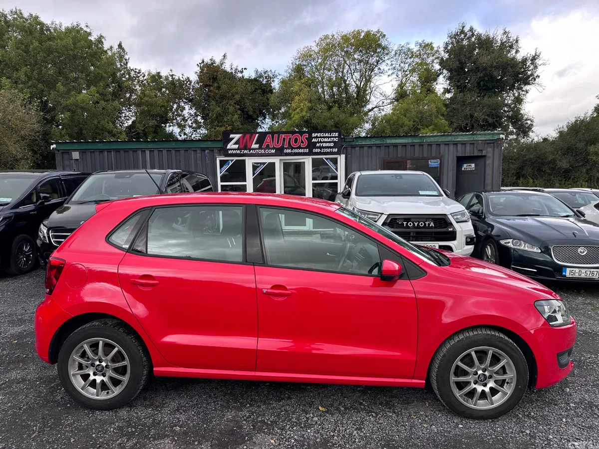 Volkswagen Polo Hatchback, Petrol, 2013, Red