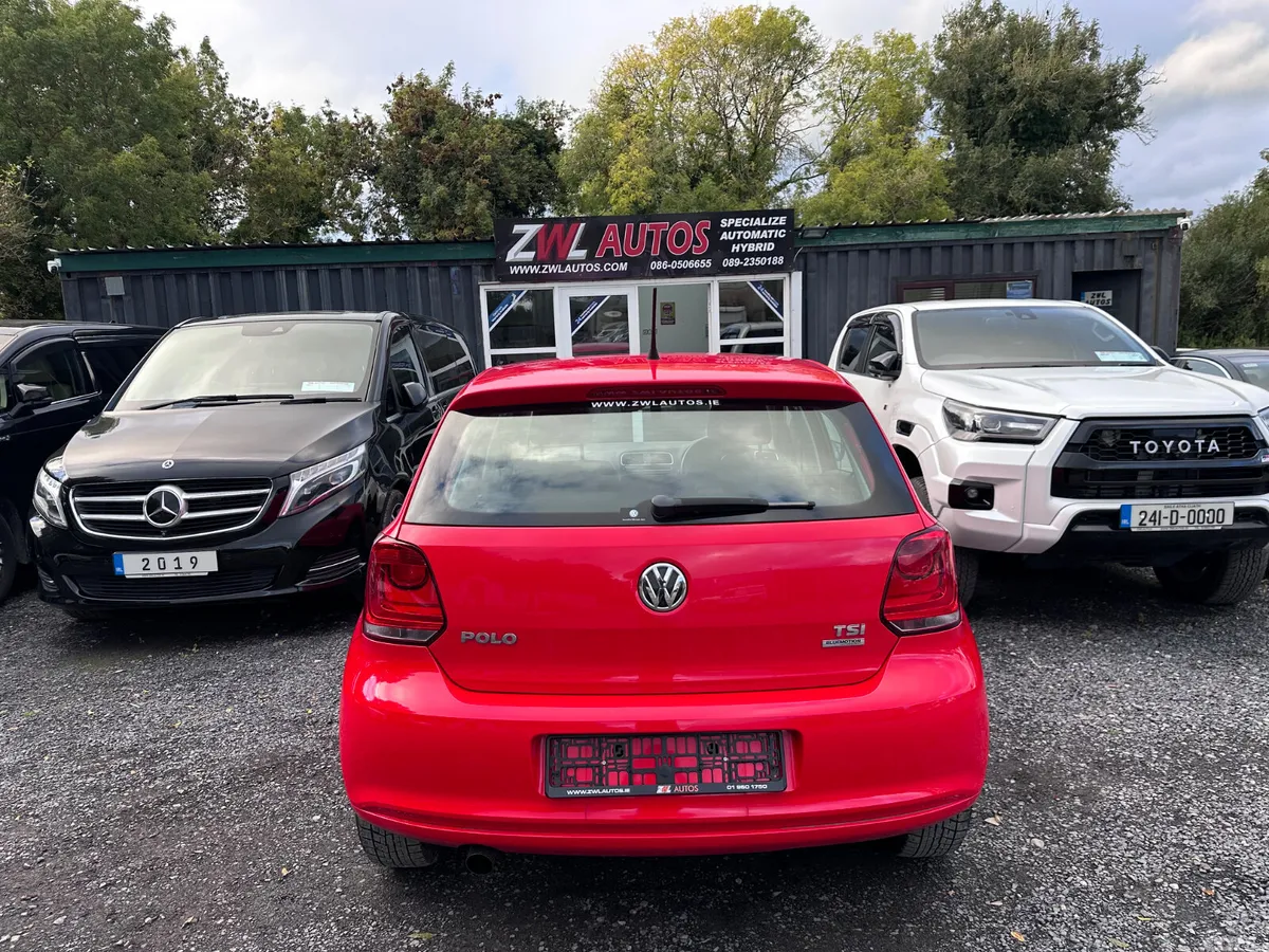 Volkswagen Polo Hatchback, Petrol, 2013, Red