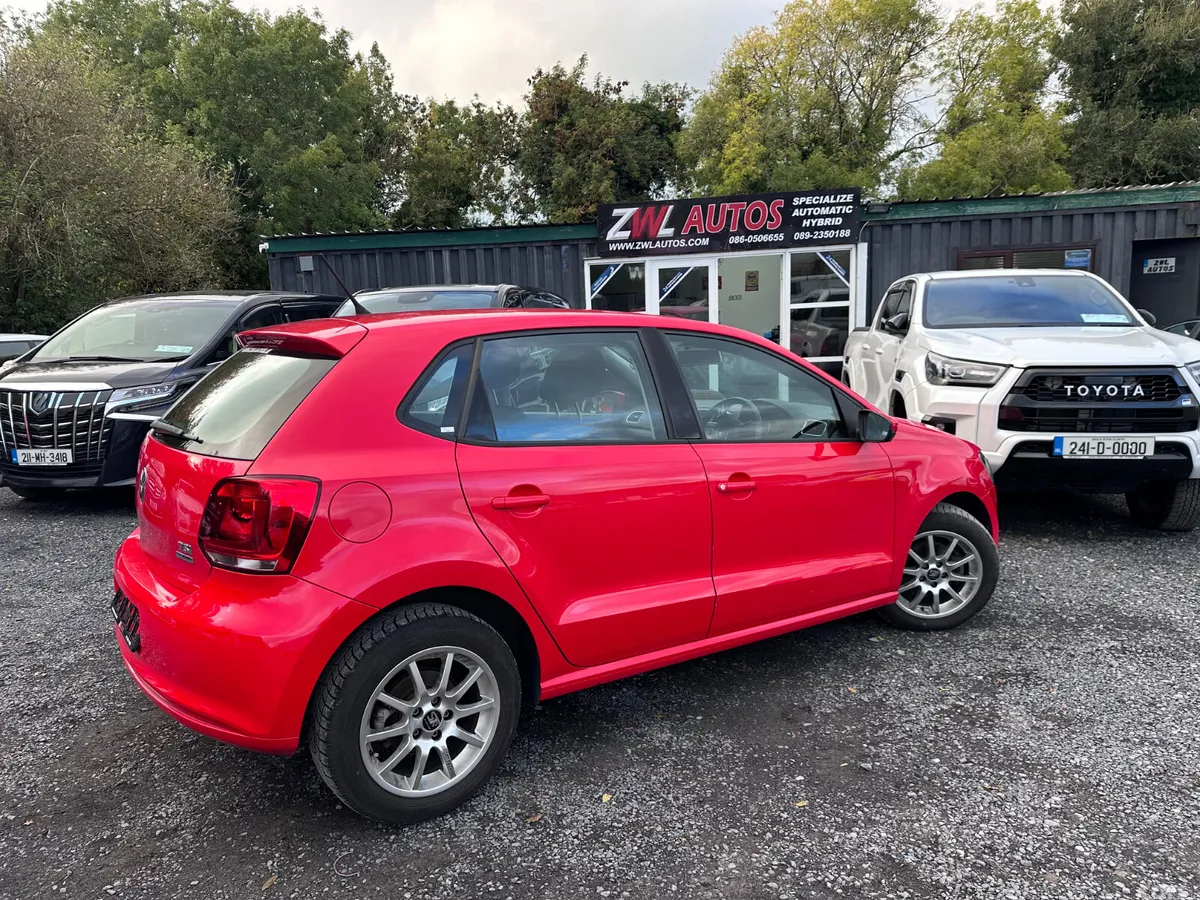 Volkswagen Polo Hatchback, Petrol, 2013, Red
