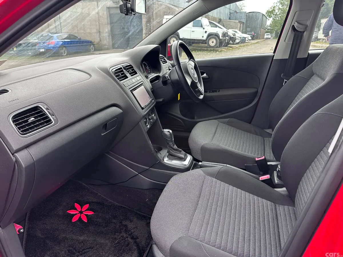 Volkswagen Polo Hatchback, Petrol, 2013, Red