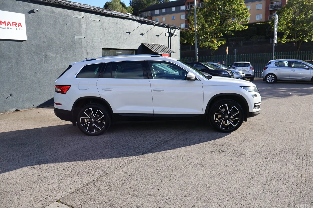 Skoda Kodiaq SUV, Diesel, 2021, White