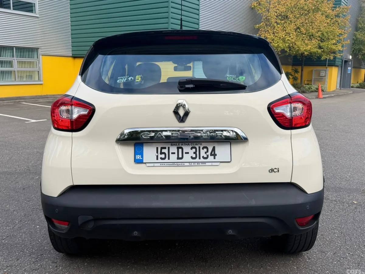 Renault Captur Hatchback, Diesel, 2015, Yellow