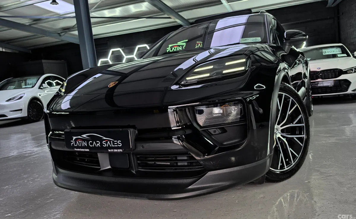 Porsche Macan SUV, Electric, 2024, Black