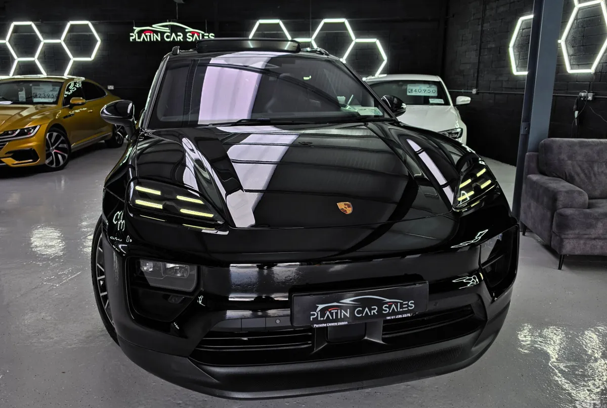 Porsche Macan SUV, Electric, 2024, Black