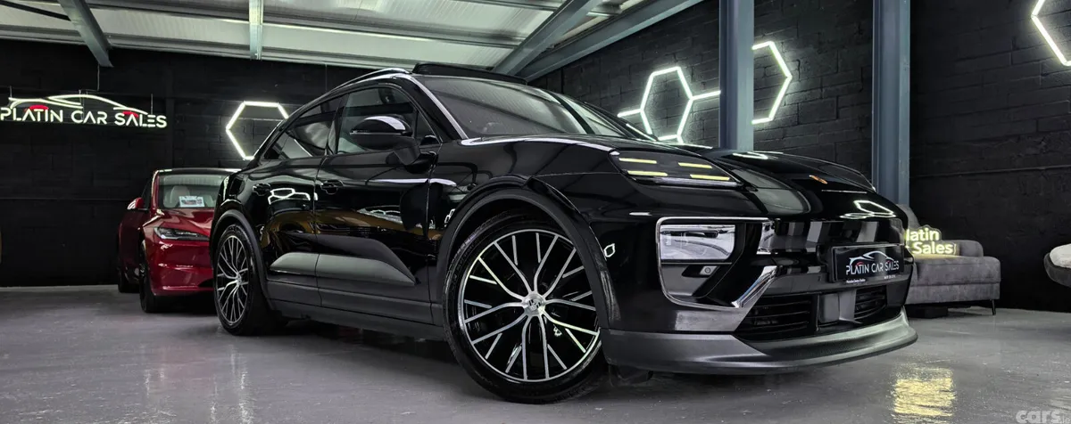 Porsche Macan SUV, Electric, 2024, Black