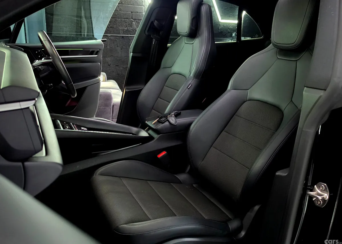 Porsche Macan SUV, Electric, 2024, Black