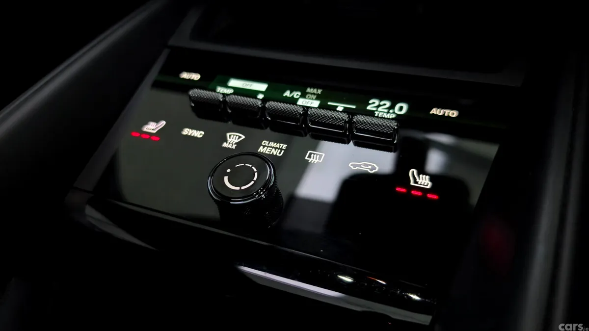 Porsche Macan SUV, Electric, 2024, Black
