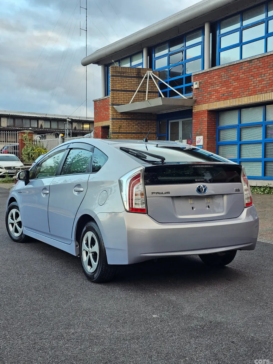 Toyota Prius Hatchback, Petrol Hybrid, 2013, Silver