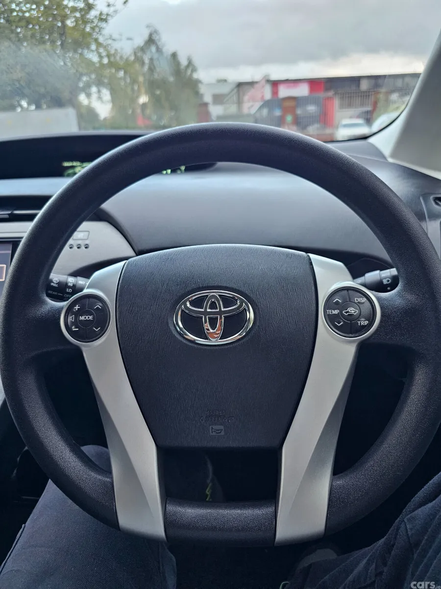 Toyota Prius Hatchback, Petrol Hybrid, 2013, Silver