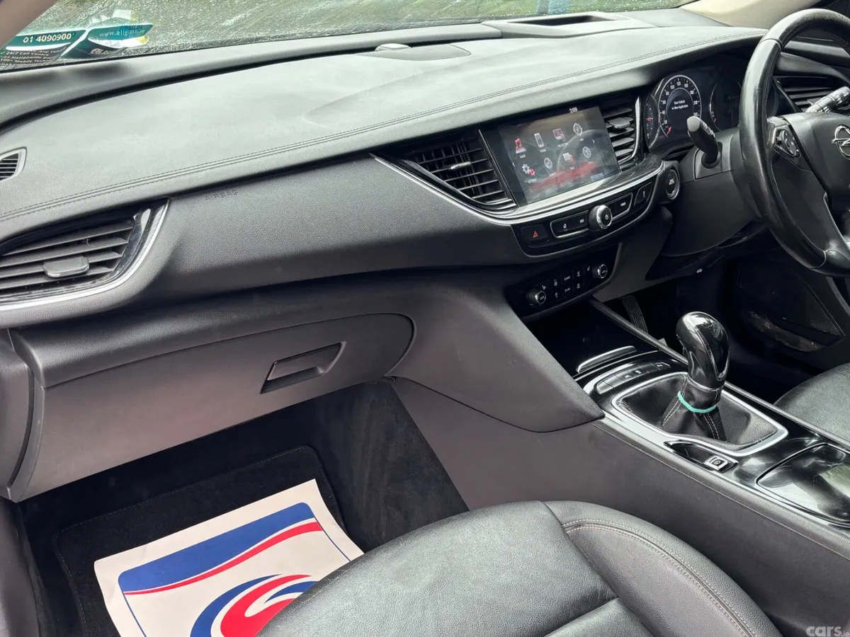 Opel Insignia Estate, Diesel, 2018, Grey
