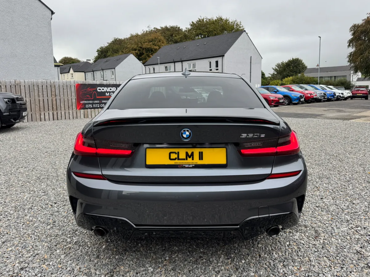 BMW 3-Series Saloon, Petrol Hybrid, 2022, Grey