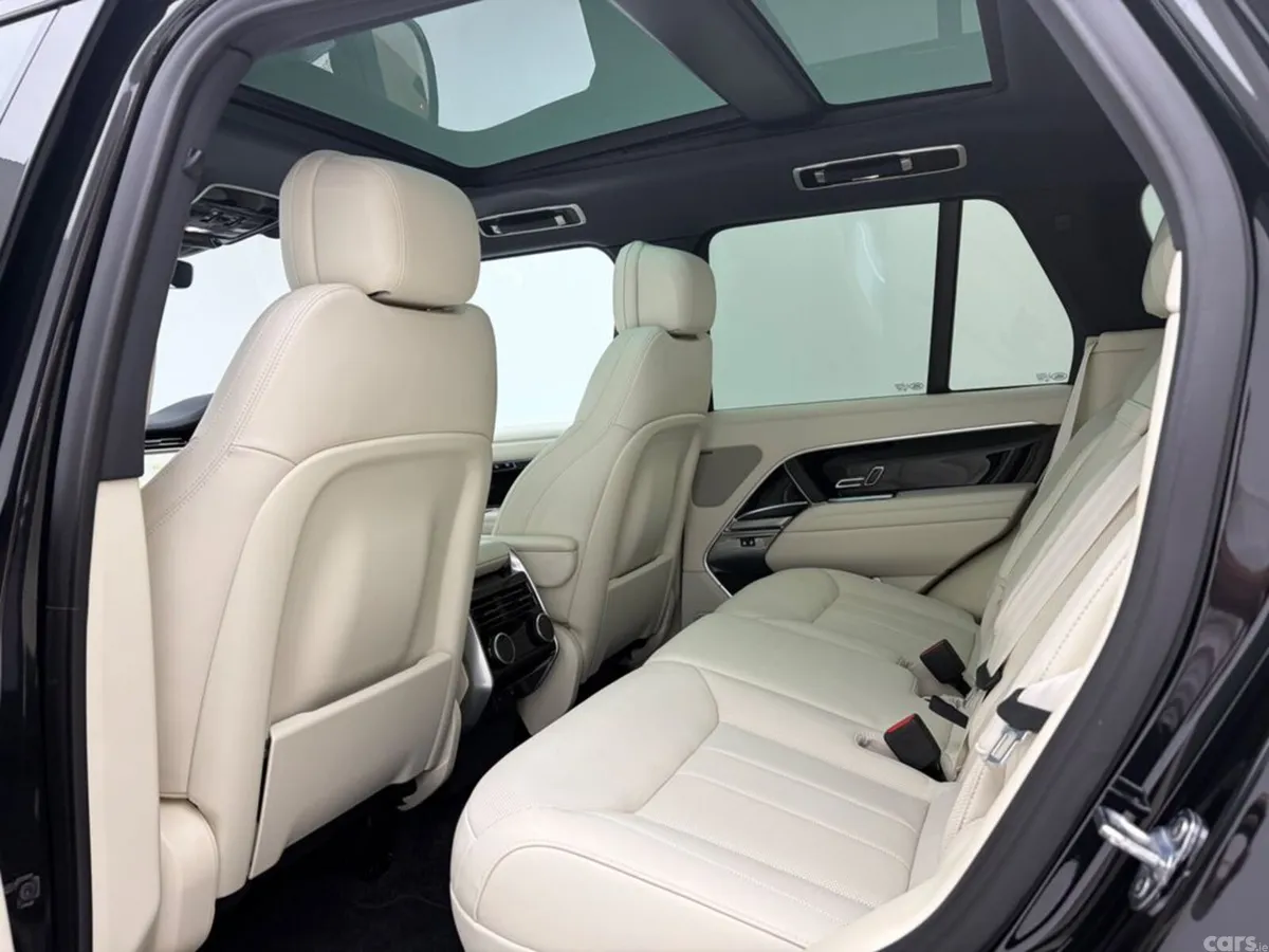 Land Rover Range Rover Estate, Petrol Plug-in Hybrid, 2026, Black